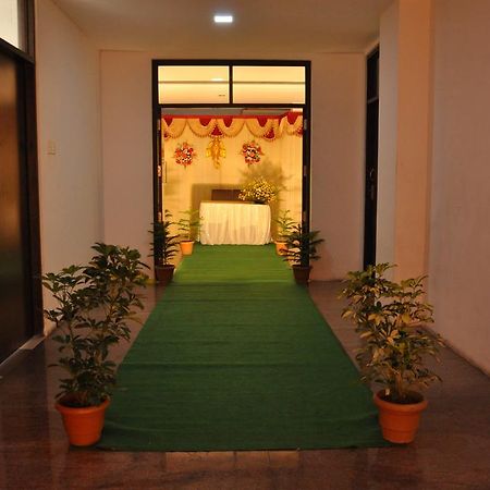Hotel The Home Tiruppur Exterior foto